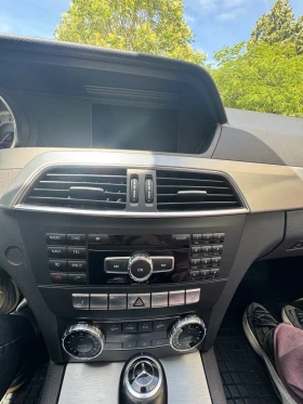 Mercedes-Benz C 350 Бензин / m276 , снимка 9