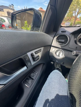 Mercedes-Benz C 350 Бензин / m276 , снимка 10