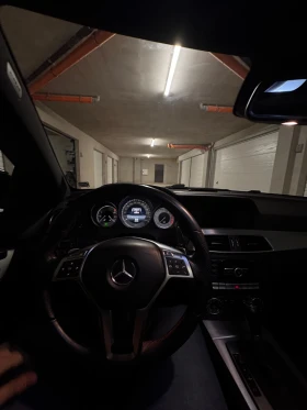 Mercedes-Benz C 350 Бензин / m276 , снимка 9