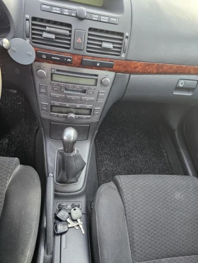 Toyota Avensis 2.0 D4D 116к.с, снимка 14