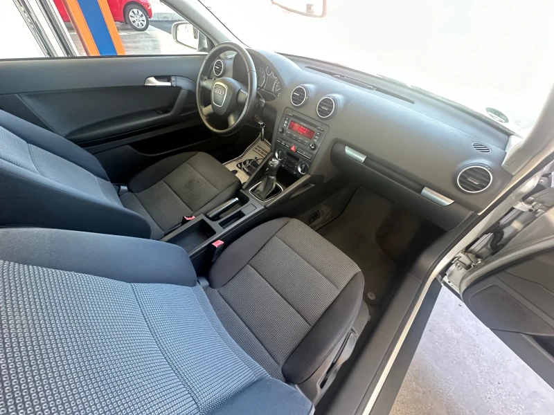 Audi A3 1.6* REALNI KM* TOP, снимка 10 - Автомобили и джипове - 46871632