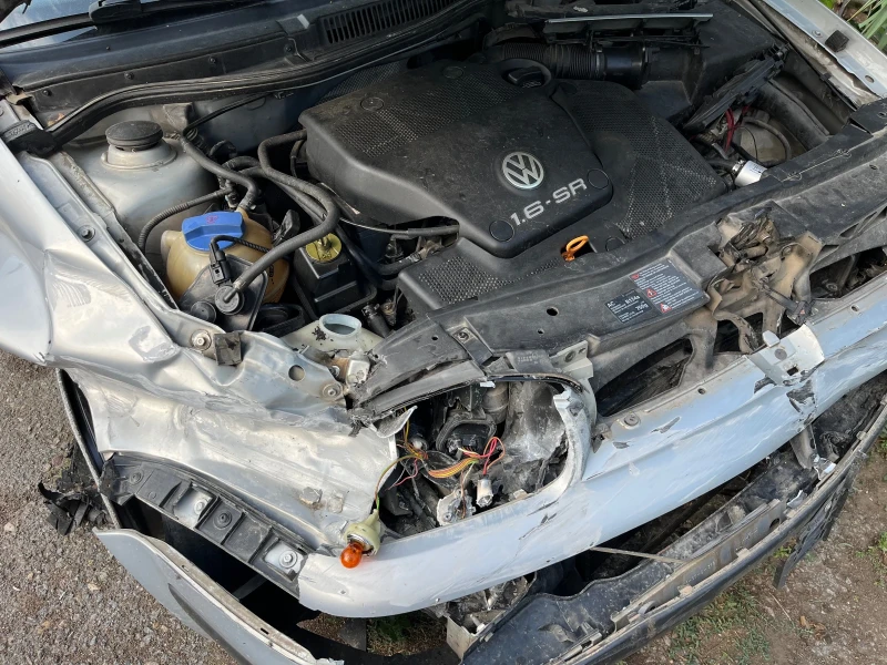 VW Golf, снимка 4 - Автомобили и джипове - 47166959