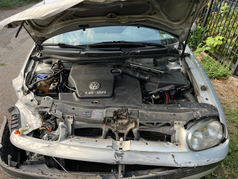 VW Golf, снимка 5 - Автомобили и джипове - 47166959