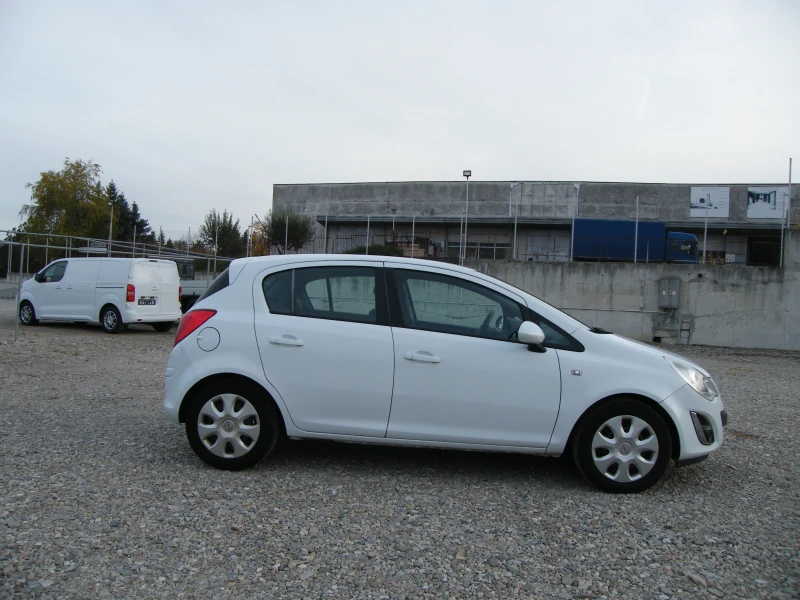 Opel Corsa 1.2 GAZ инжекцион, снимка 3 - Автомобили и джипове - 47777649