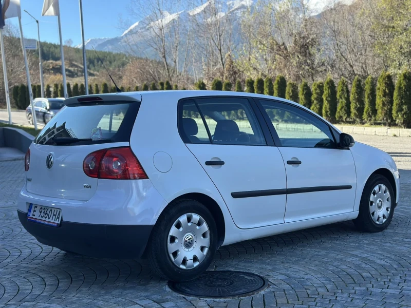 VW Golf 1.9 TDI, снимка 4 - Автомобили и джипове - 48011150