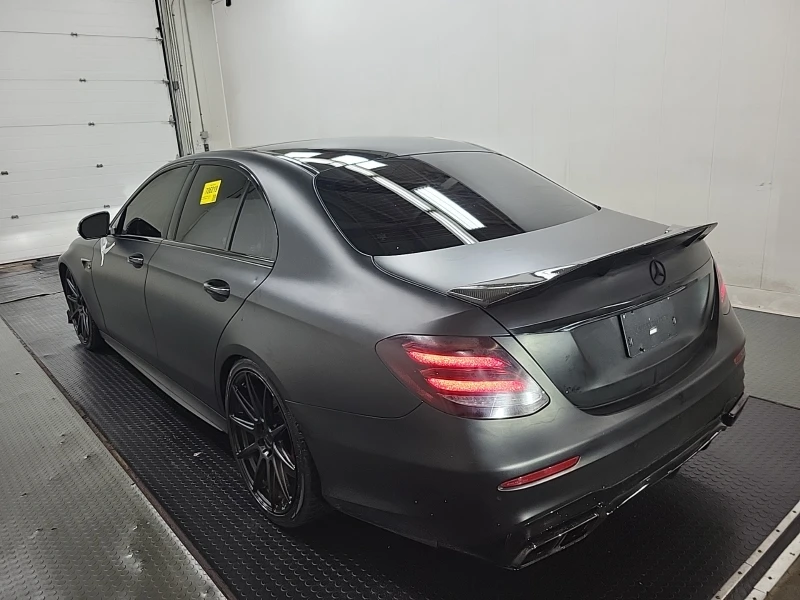 Mercedes-Benz E 63 AMG КАНАДА/РЕАЛЕН ПРОБЕГ, снимка 6 - Автомобили и джипове - 49357691