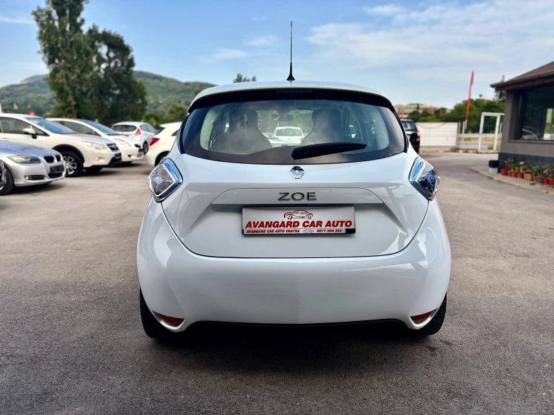 Renault Zoe, снимка 6 - Автомобили и джипове - 50905590