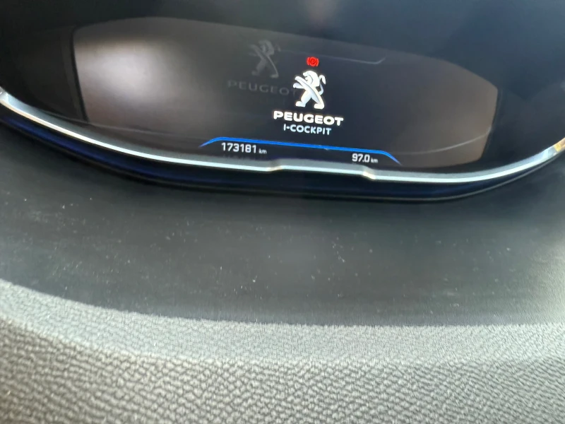 Peugeot 3008 2.0, снимка 10 - Автомобили и джипове - 52487345