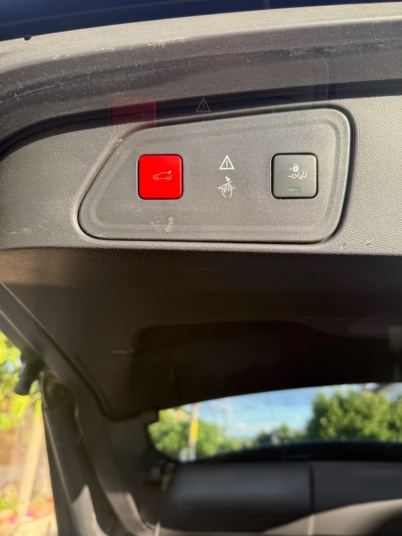 Peugeot 3008 2.0, снимка 3 - Автомобили и джипове - 52487345