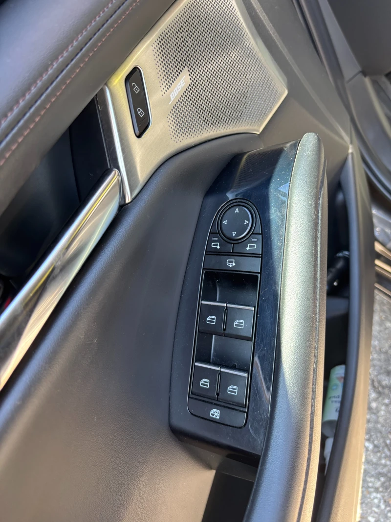 Mazda 3 2.0 Mild Hybrid Skyactiv-X, снимка 13 - Автомобили и джипове - 52472703