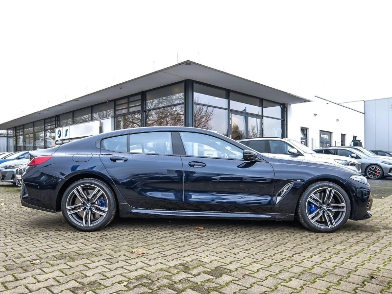 BMW 840 d/xDrive/GRAN COUPE/M-SPORT/LASER/H&K/PANO/360/, снимка 6 - Автомобили и джипове - 52650803