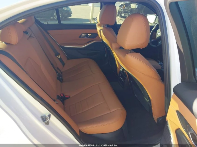 BMW 330 2.0L I-4 DI, DOHC, VVT, TURBO, 255HP Rear Wheel, снимка 13 - Автомобили и джипове - 53077928