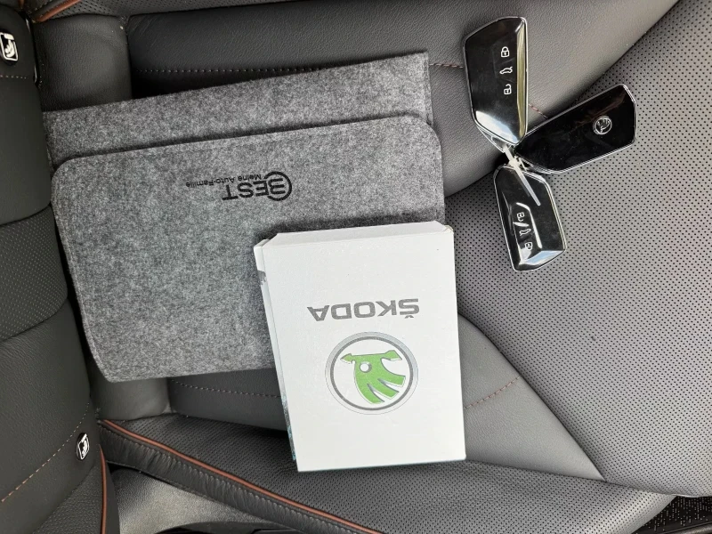 Skoda Enyaq 82 Kwгаранция терм.помпа екстри , снимка 6 - Автомобили и джипове - 53292413