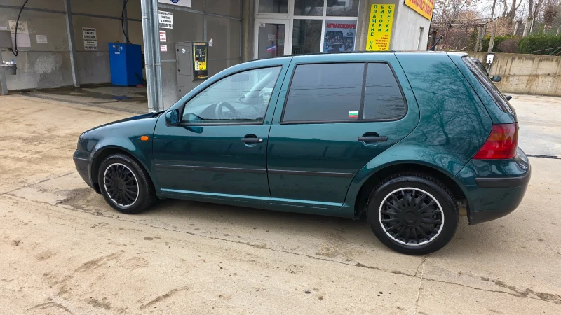 VW Golf 1.9  90ps, снимка 4 - Автомобили и джипове - 53497097