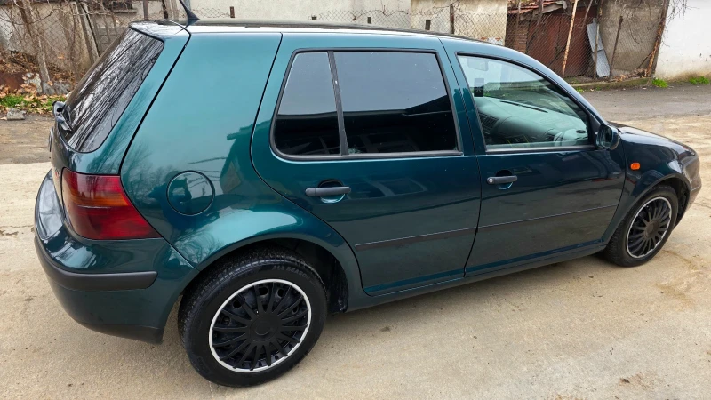 VW Golf 1.9  90ps, снимка 5 - Автомобили и джипове - 53497097
