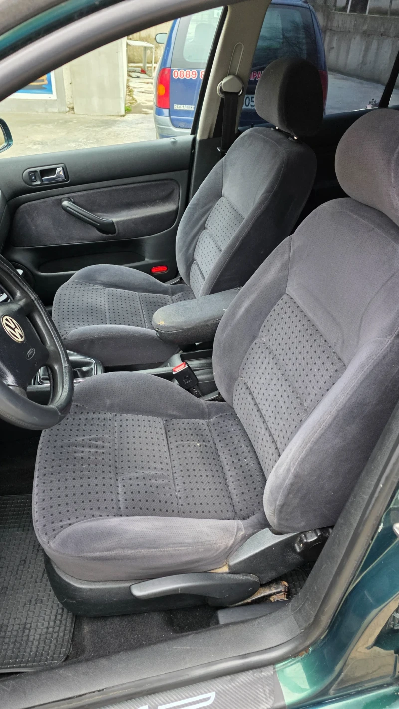 VW Golf 1.9  90ps, снимка 9 - Автомобили и джипове - 53497097