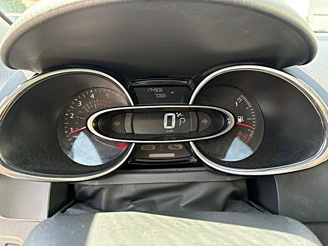 Renault Clio AUTOMATIC - изображение 8