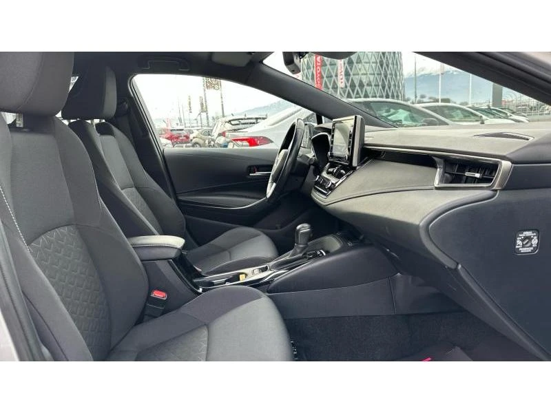 Toyota Corolla HB 1.8HSD EXECUTIVE | Mobile.bg   6