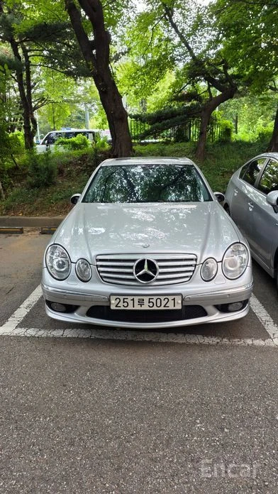 Mercedes-Benz E 55 AMG, снимка 3 - Автомобили и джипове - 54042188