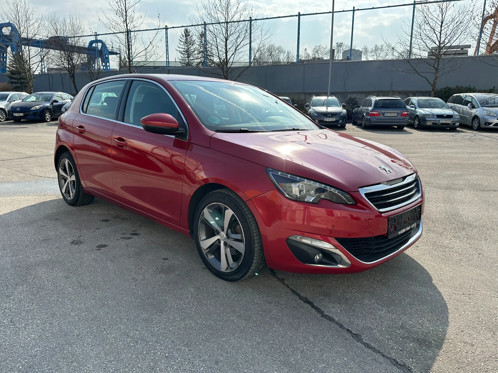 Peugeot 308 1.6d 120 к.с. - изображение 6