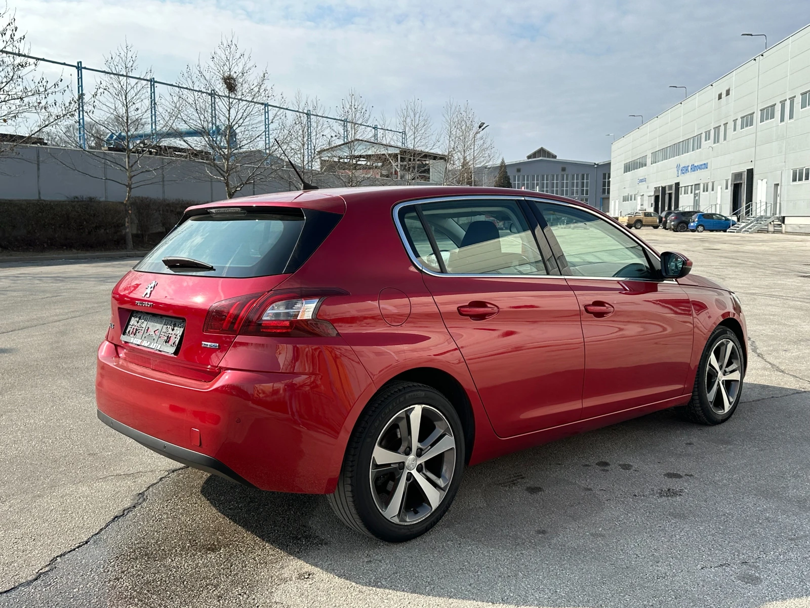 Peugeot 308 1.6d 120 к.с. - изображение 4