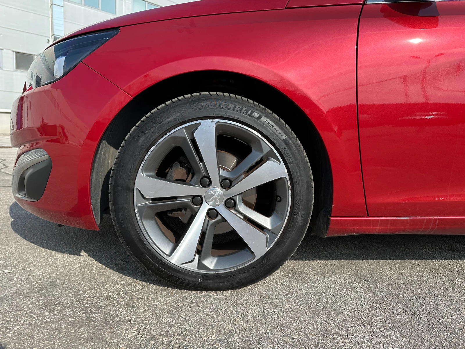 Peugeot 308 1.6d 120 к.с. - изображение 8