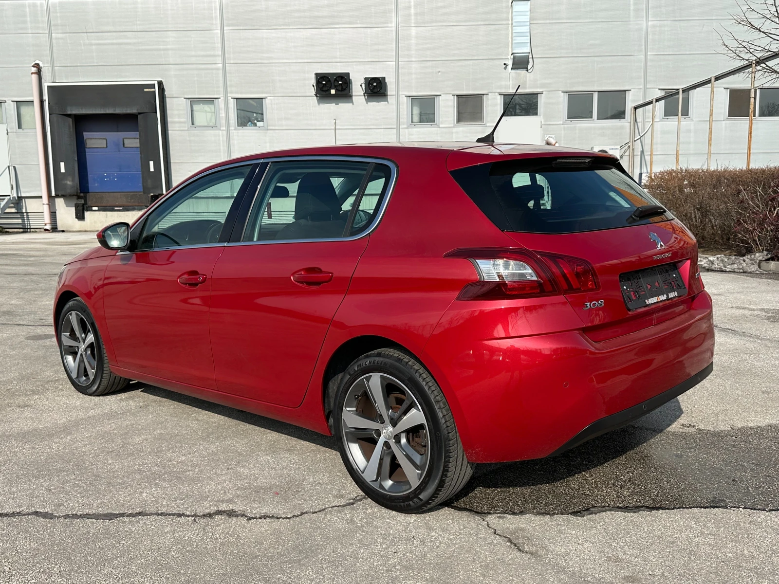 Peugeot 308 1.6d 120 к.с. - изображение 3