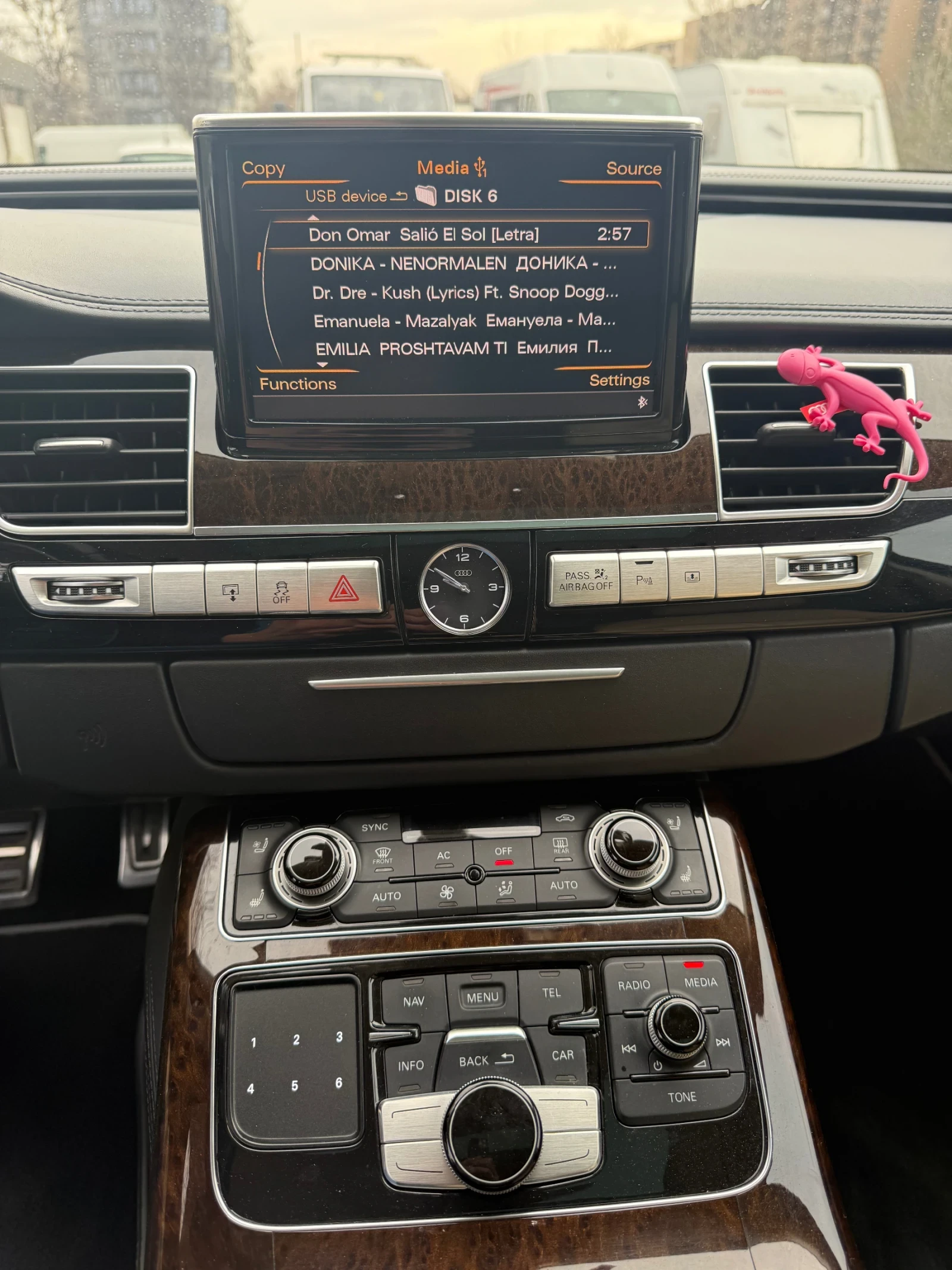 Audi A8 4.2 TDI | Mobile.bg   14