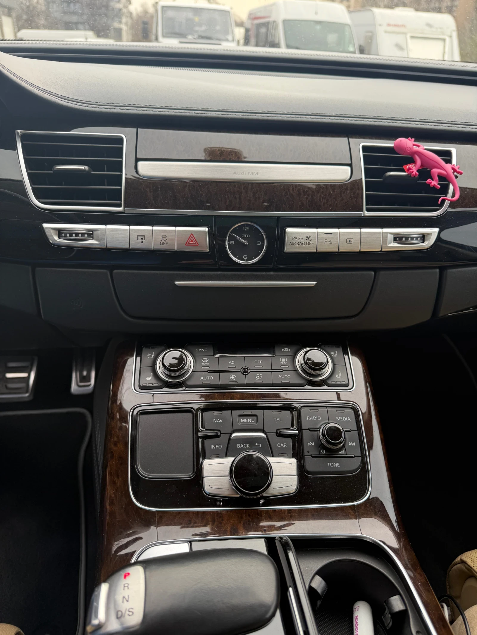 Audi A8 4.2 TDI | Mobile.bg   12