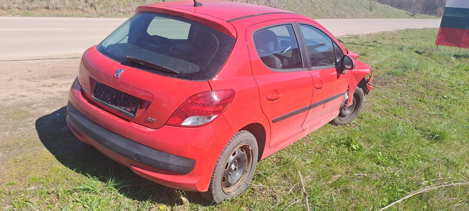 Peugeot 207 1.4hdi - изображение 2