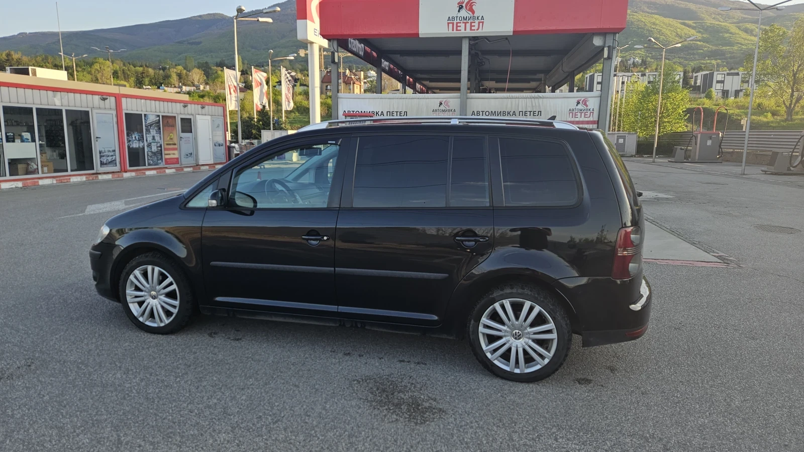 VW Touran  - изображение 5