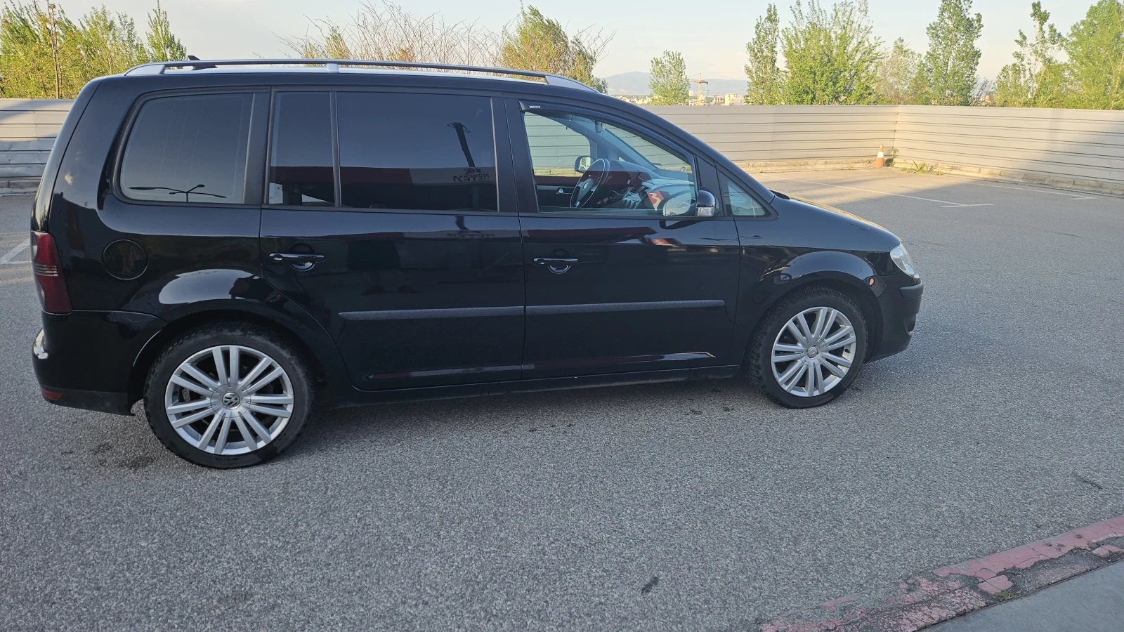 VW Touran  - изображение 3