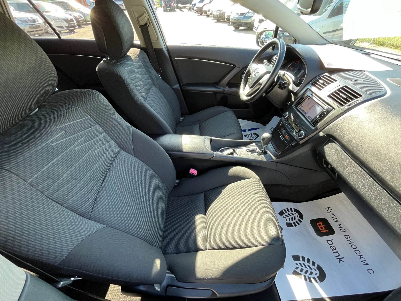 Toyota Avensis 2.2 Automatic - изображение 10