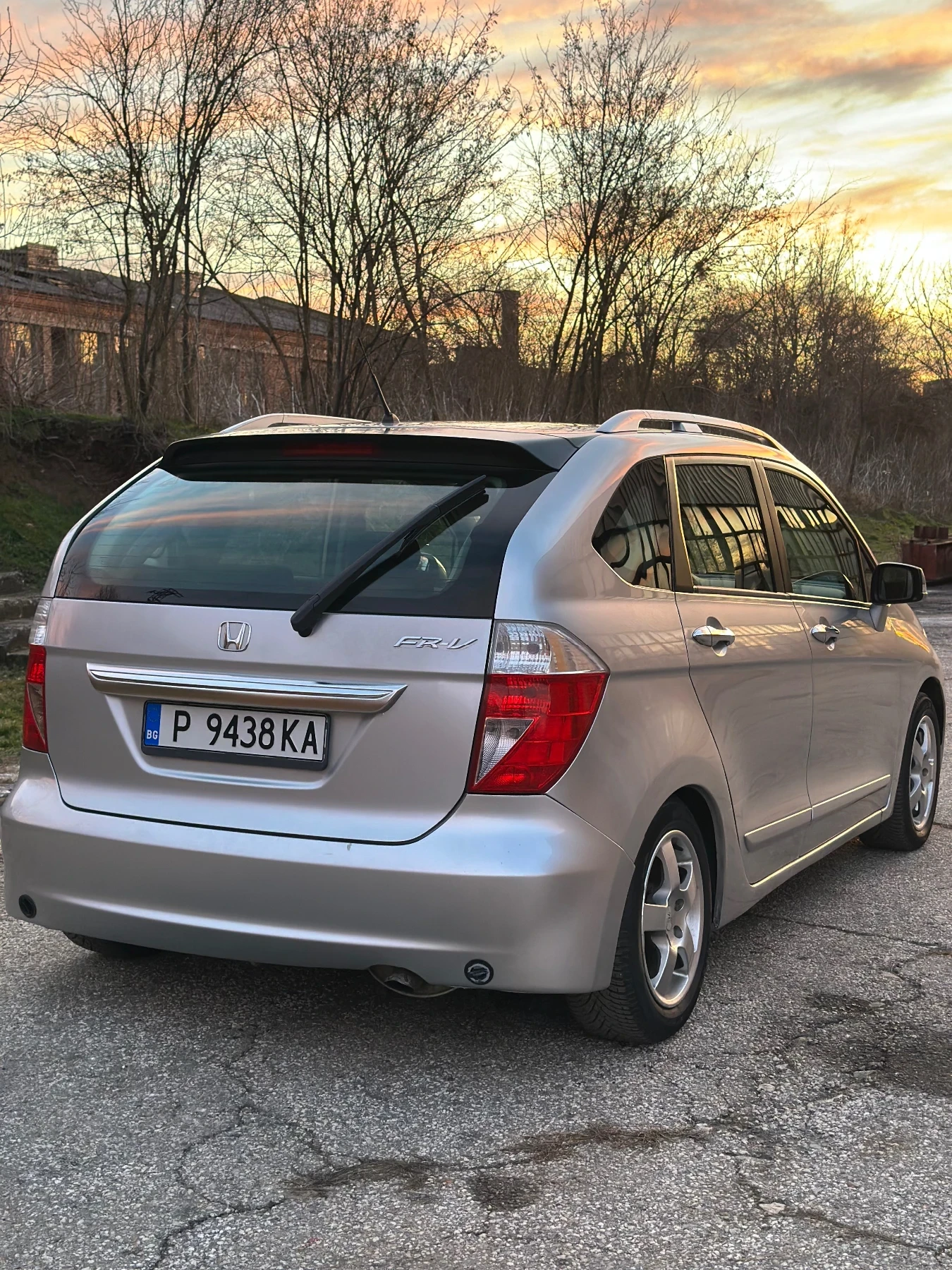 Honda Fr-v 2.0  - изображение 4