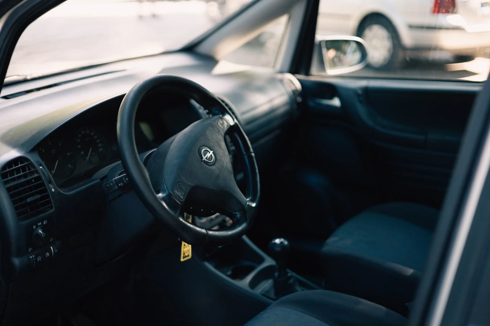 Opel Zafira  - изображение 7
