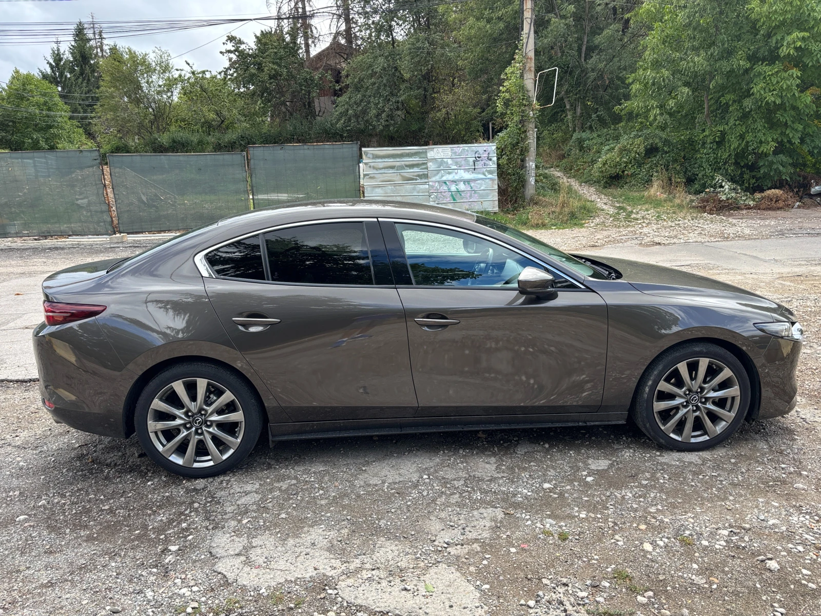 Mazda 3 2.0 Mild Hybrid Skyactiv-X - изображение 4