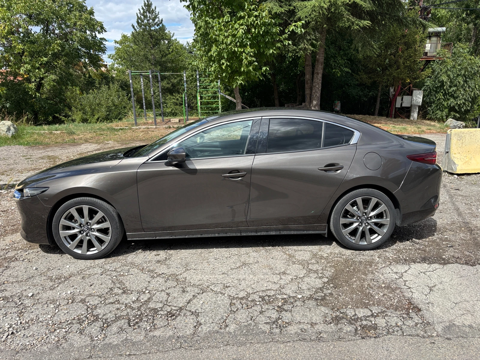 Mazda 3 2.0 Mild Hybrid Skyactiv-X - изображение 2