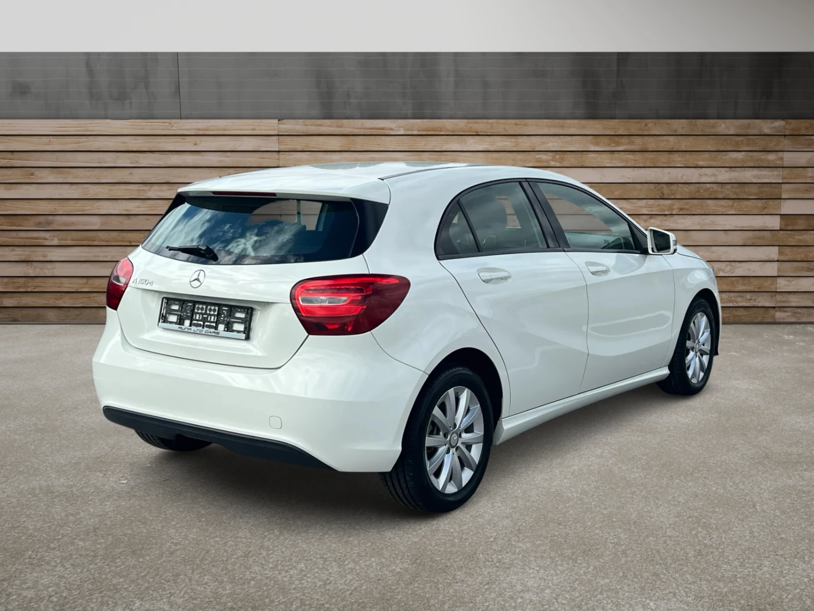 Mercedes-Benz A 180 d Executive ПРОЧЕТИ ОПИСАНИЕТО - изображение 6