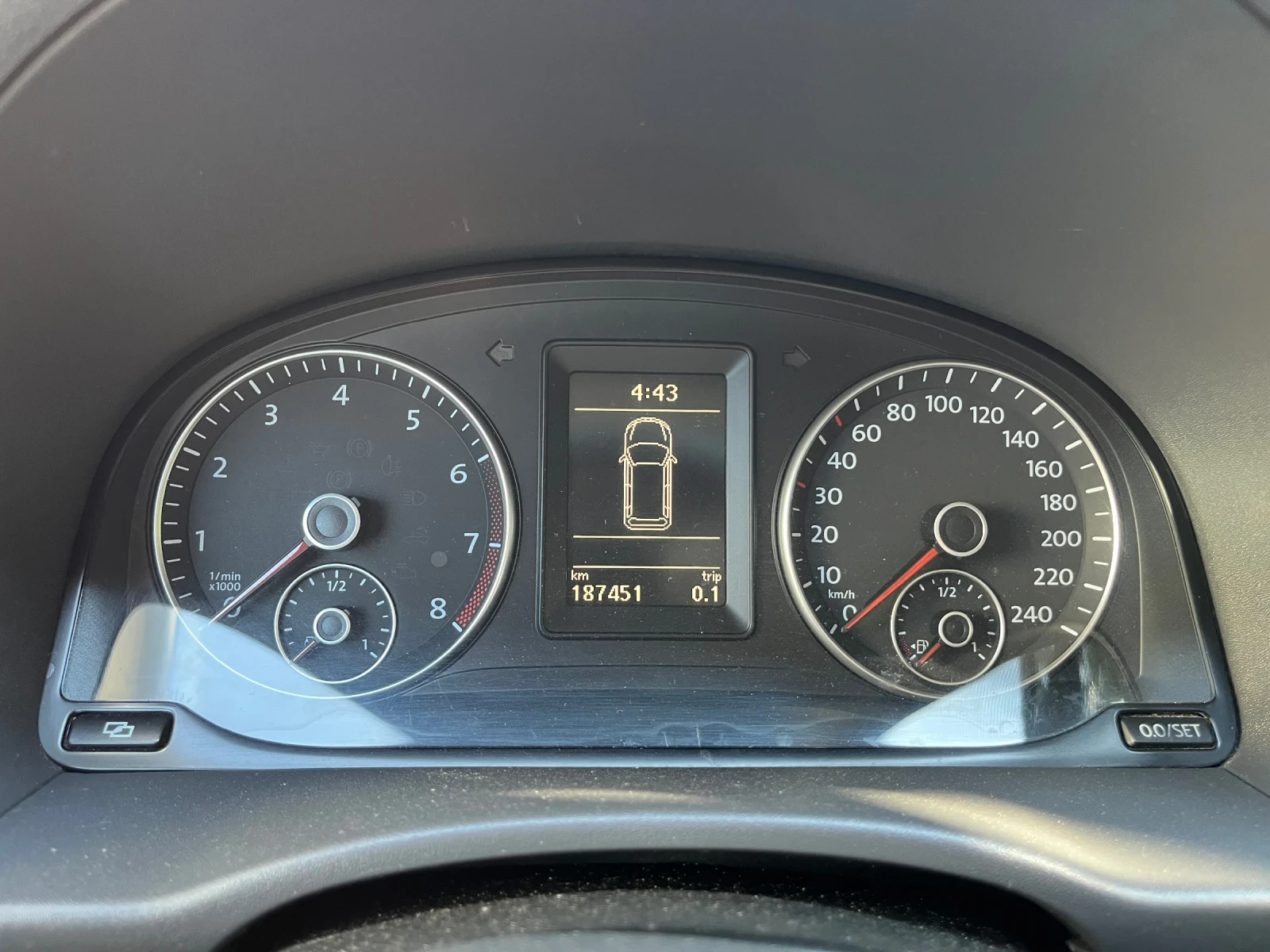 VW Caddy 1.6 Bifuel Maxi 7 места фабрична газ - изображение 8