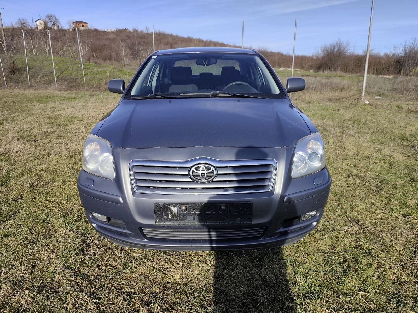 Toyota Avensis 2.0 D4D 116к.с - изображение 3