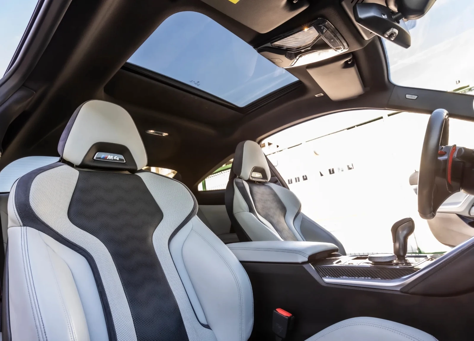 BMW M4 Competition - изображение 6