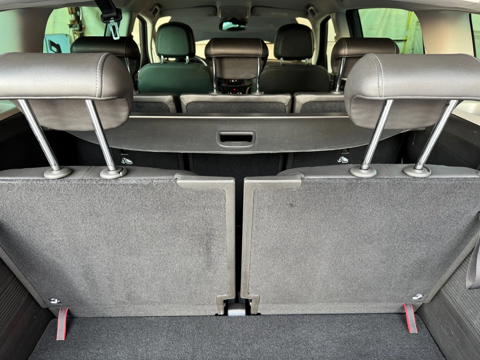 Opel Zafira  1.6i ecoM* COSMO* 7 МЕСТА* КОЖА* EURO 6, снимка 17 - Автомобили и джипове - 53745629