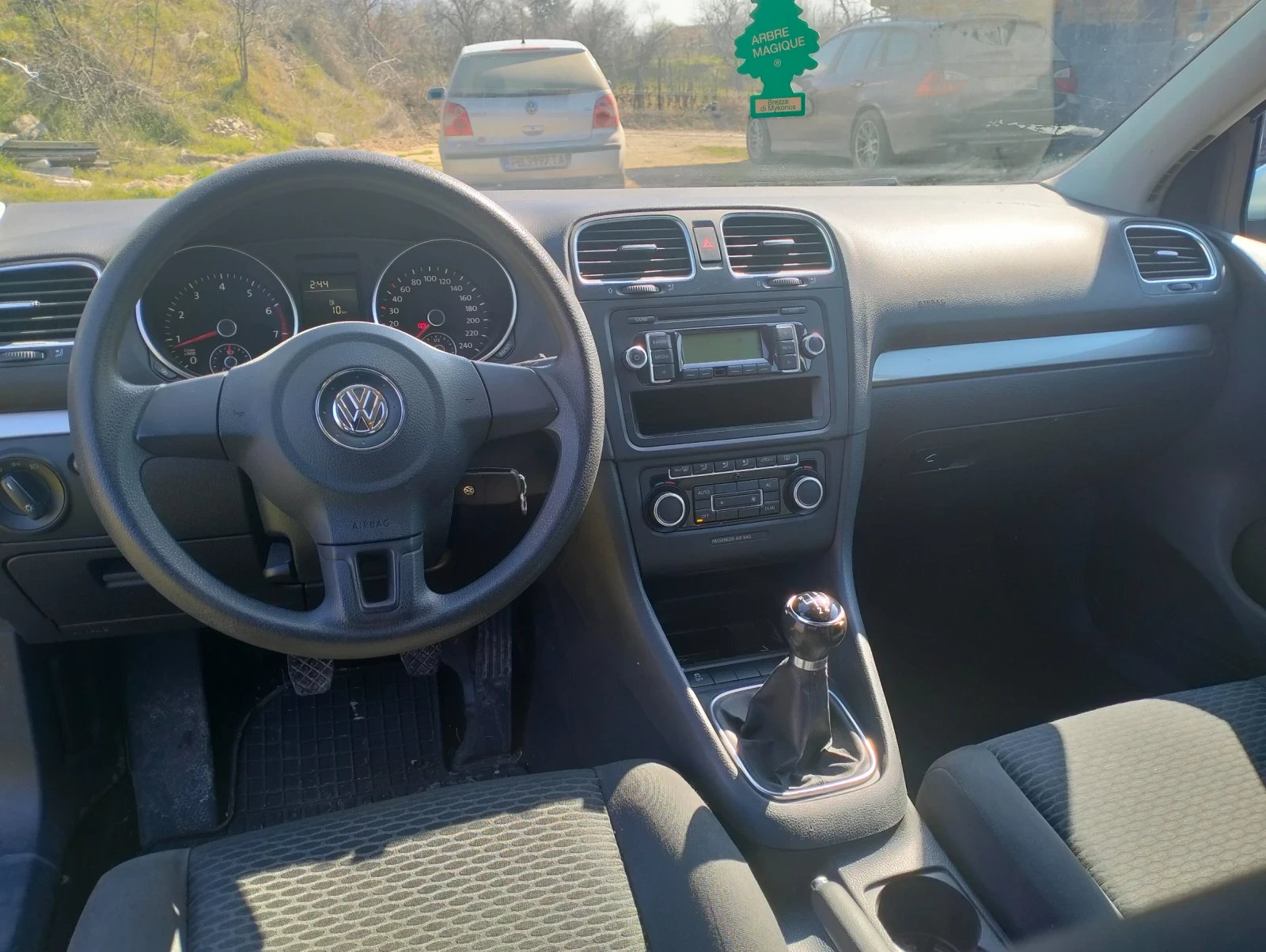 VW Golf 1.4i, снимка 7 - Автомобили и джипове - 53846246