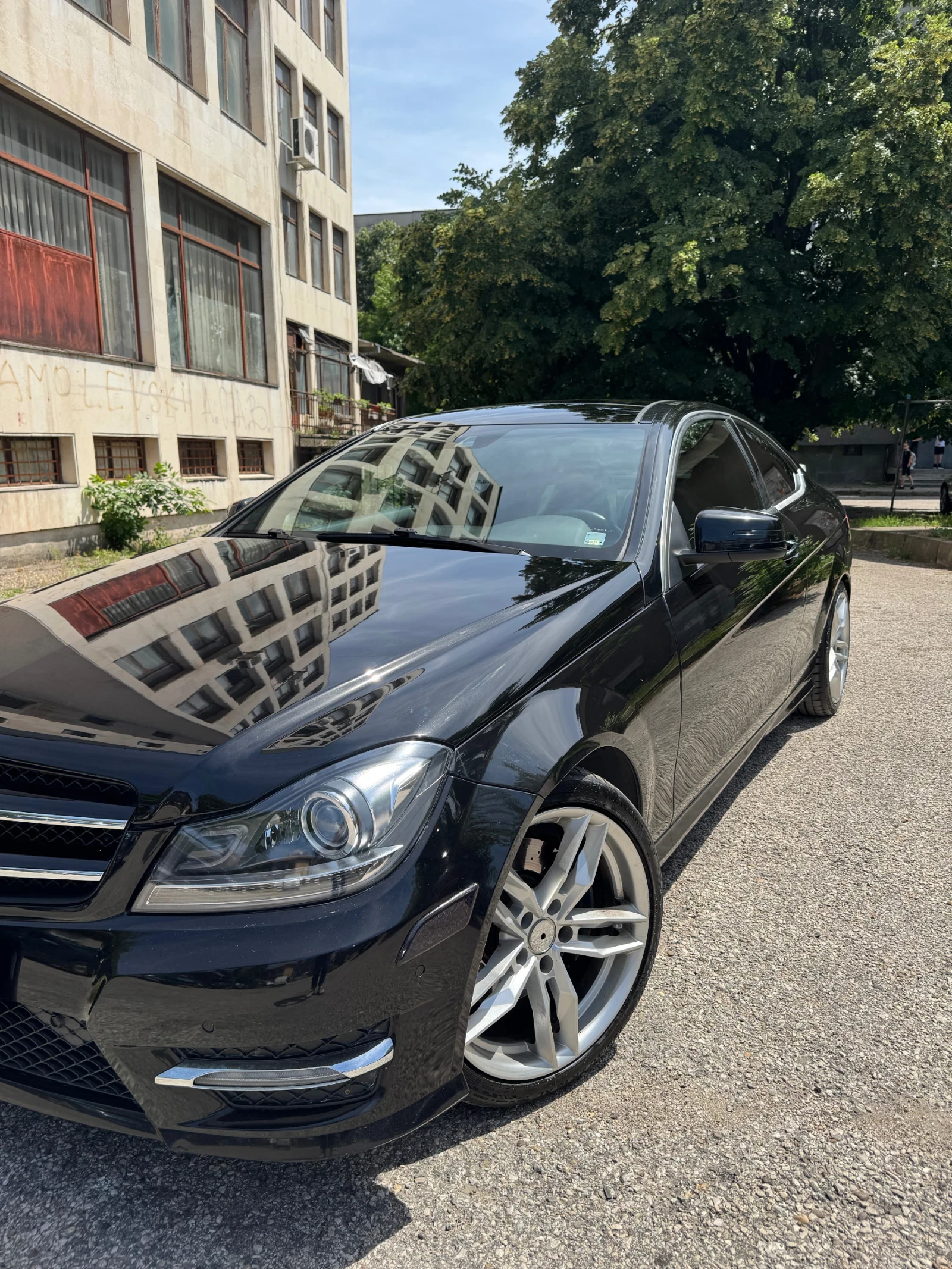 Mercedes-Benz C 350 Бензин / m276 , снимка 3 - Автомобили и джипове - 53962672