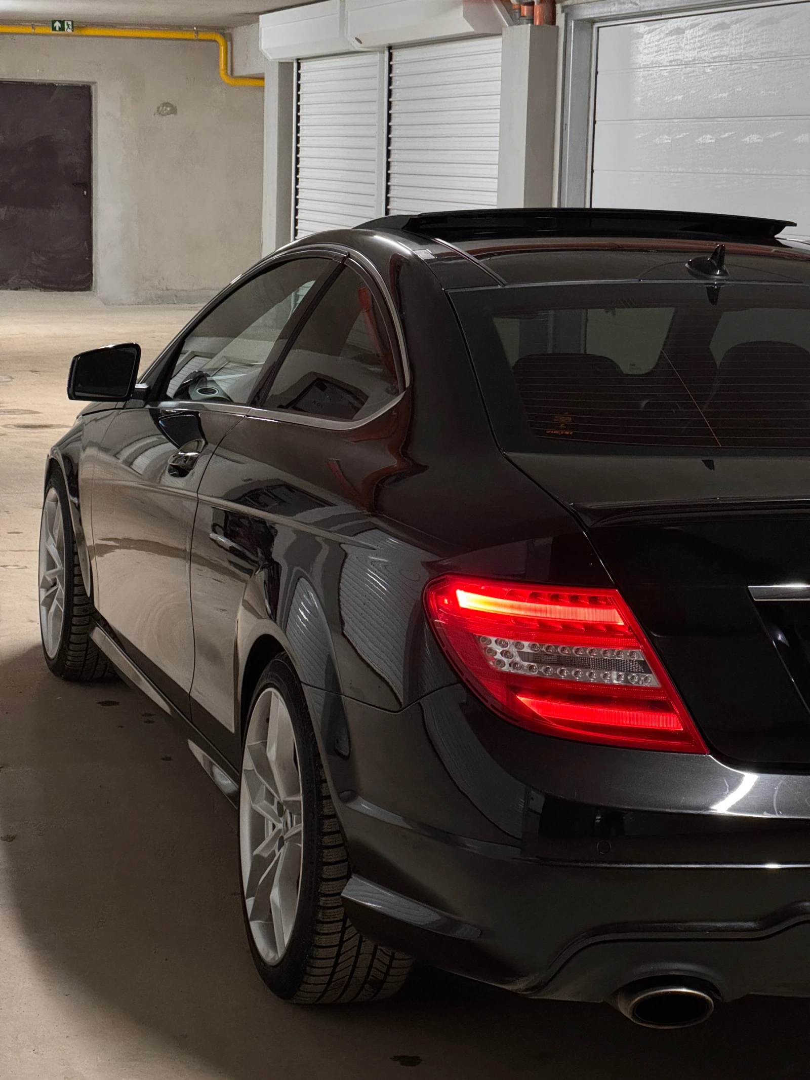 Mercedes-Benz C 350 Бензин / m276 , снимка 7 - Автомобили и джипове - 53962672