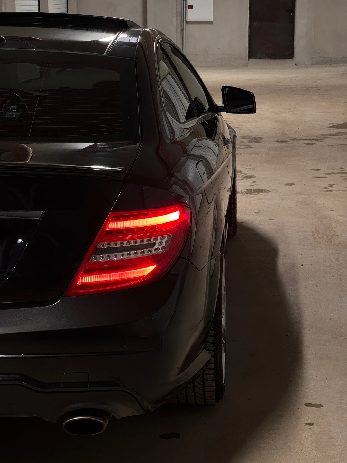 Mercedes-Benz C 350 Бензин / m276 , снимка 8 - Автомобили и джипове - 53962672