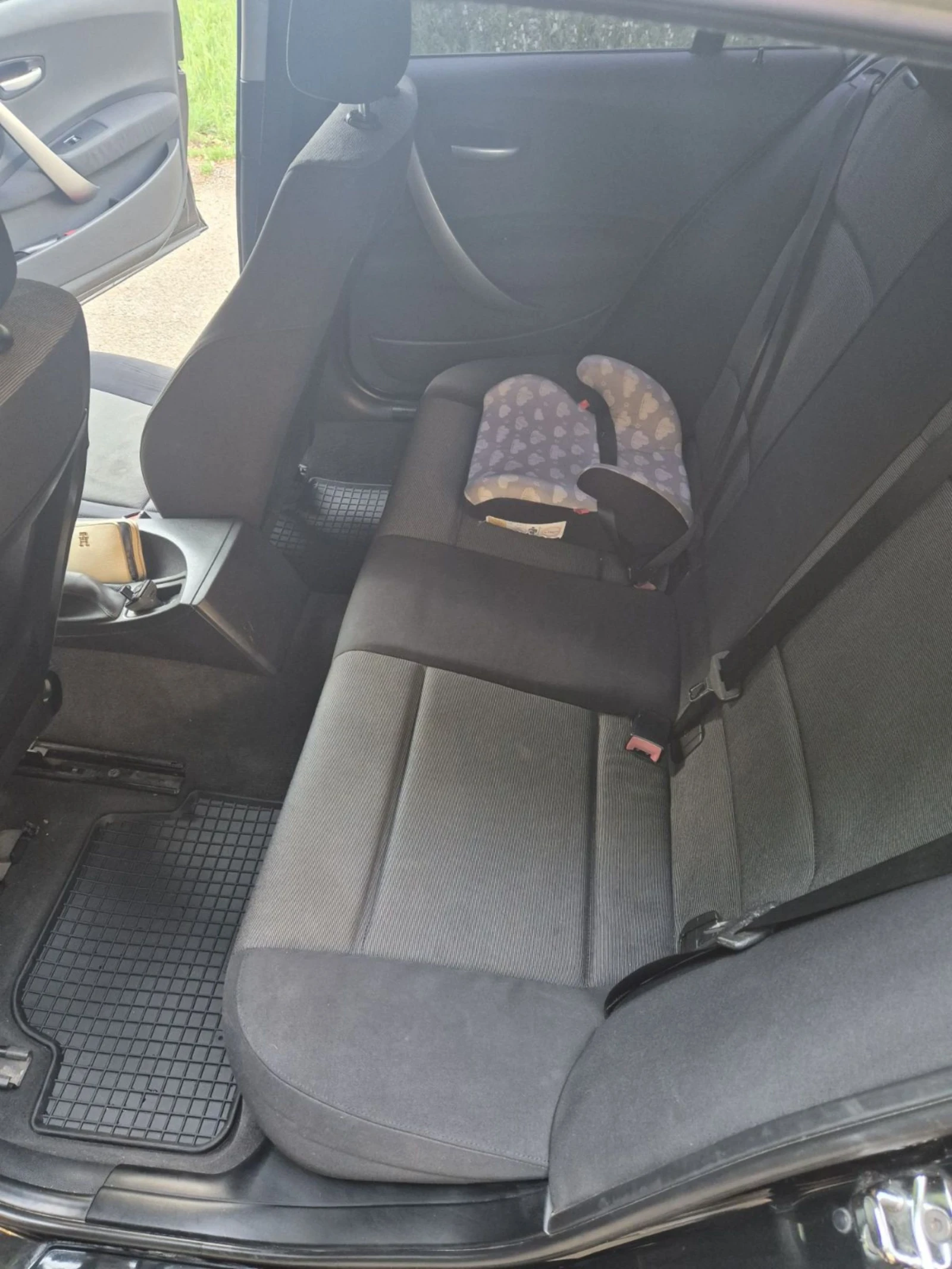 BMW 118 2.0, снимка 12 - Автомобили и джипове - 54665418