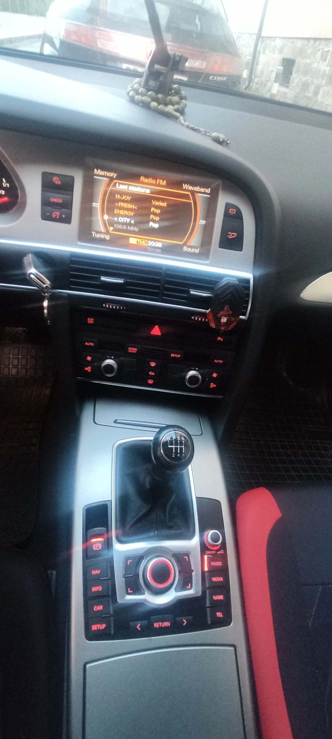 Audi A6, снимка 12 - Автомобили и джипове - 54836117