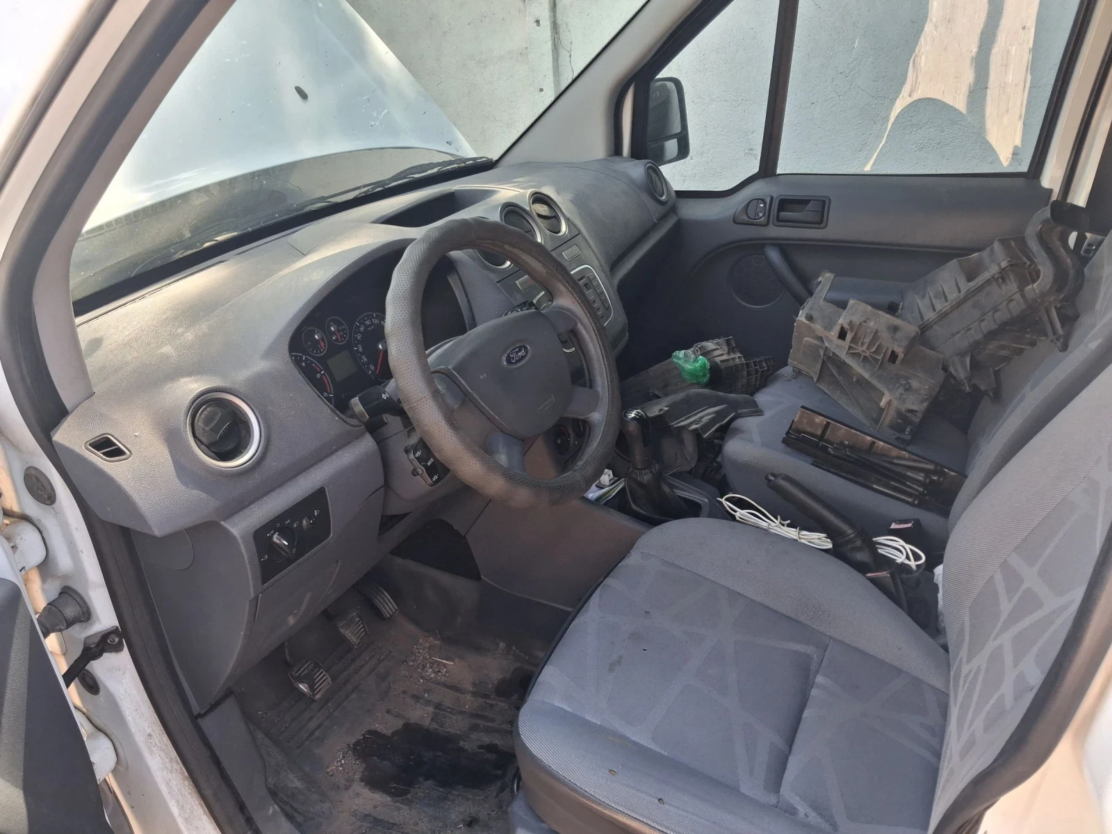 Ford Connect, снимка 3 - Автомобили и джипове - 55089606