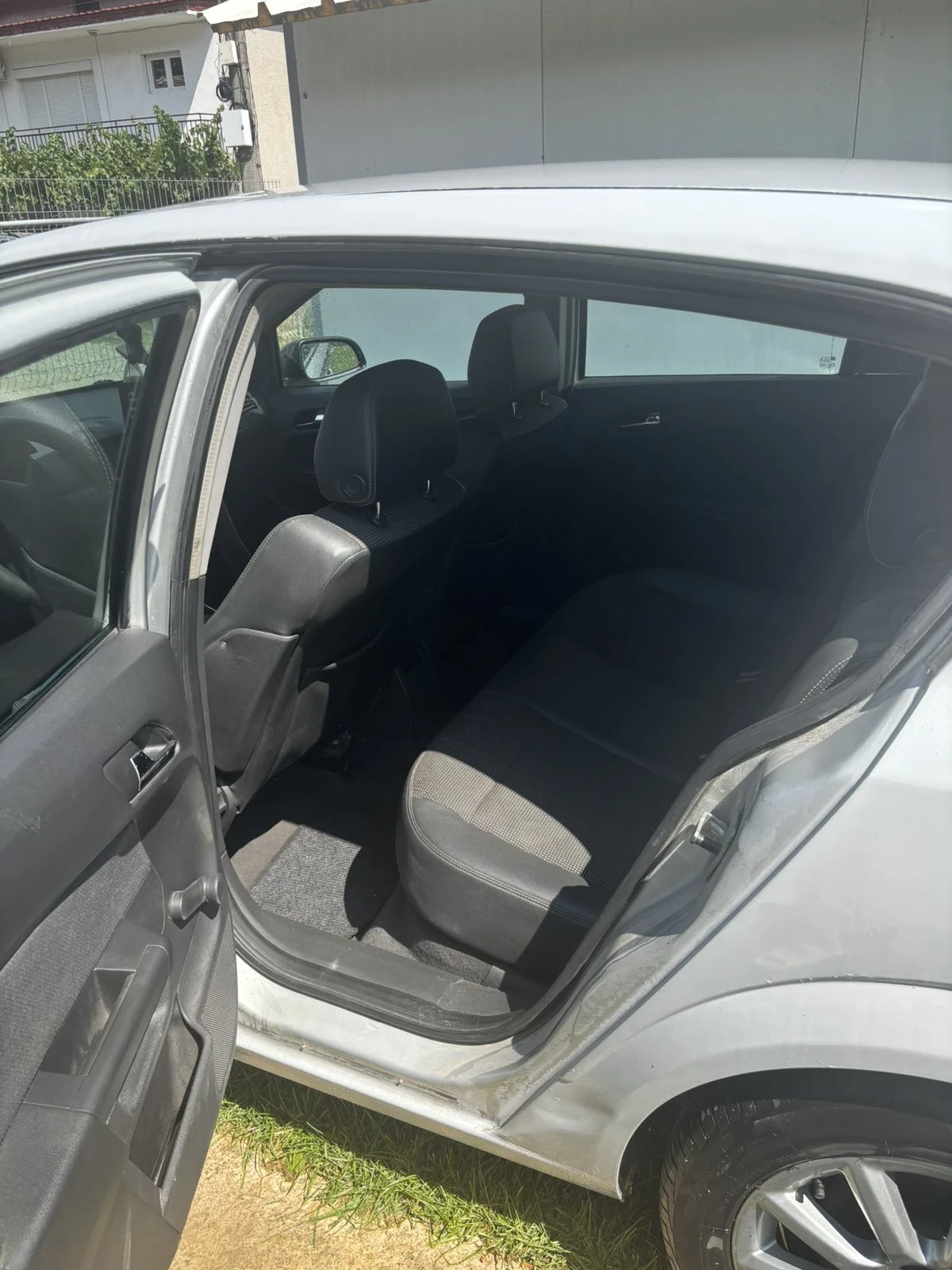Opel Astra 1.6 газ/бензин , снимка 7 - Автомобили и джипове - 55163529